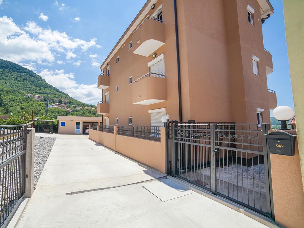 Apartments Urban Wild Kotor Extérieur photo