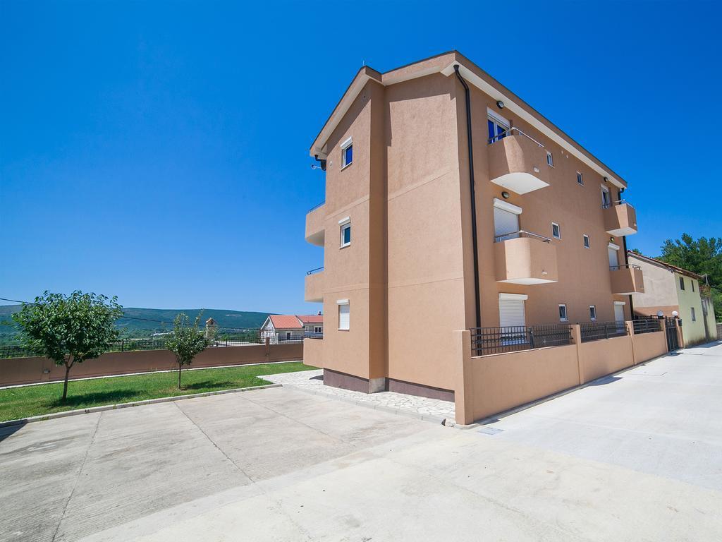 Apartments Urban Wild Kotor Extérieur photo